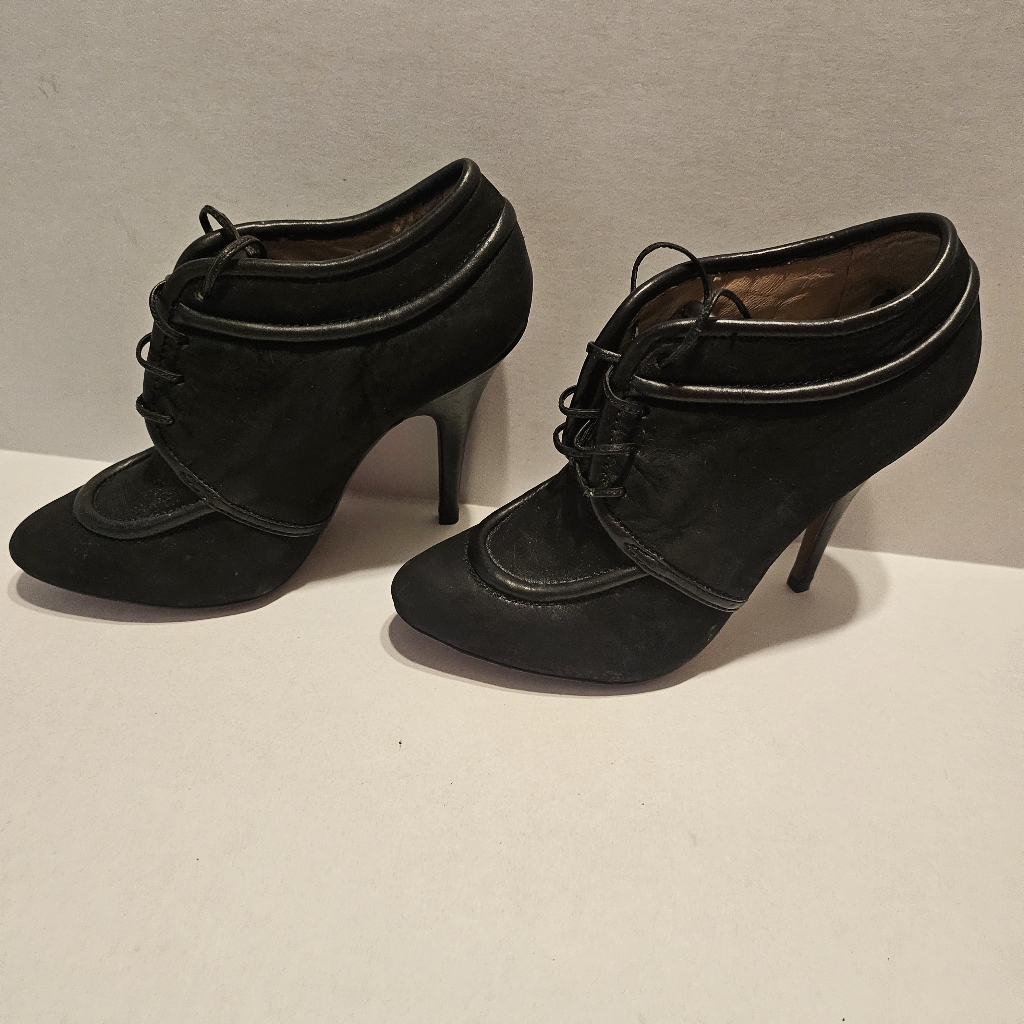 Charles David Black Stiletto Heels